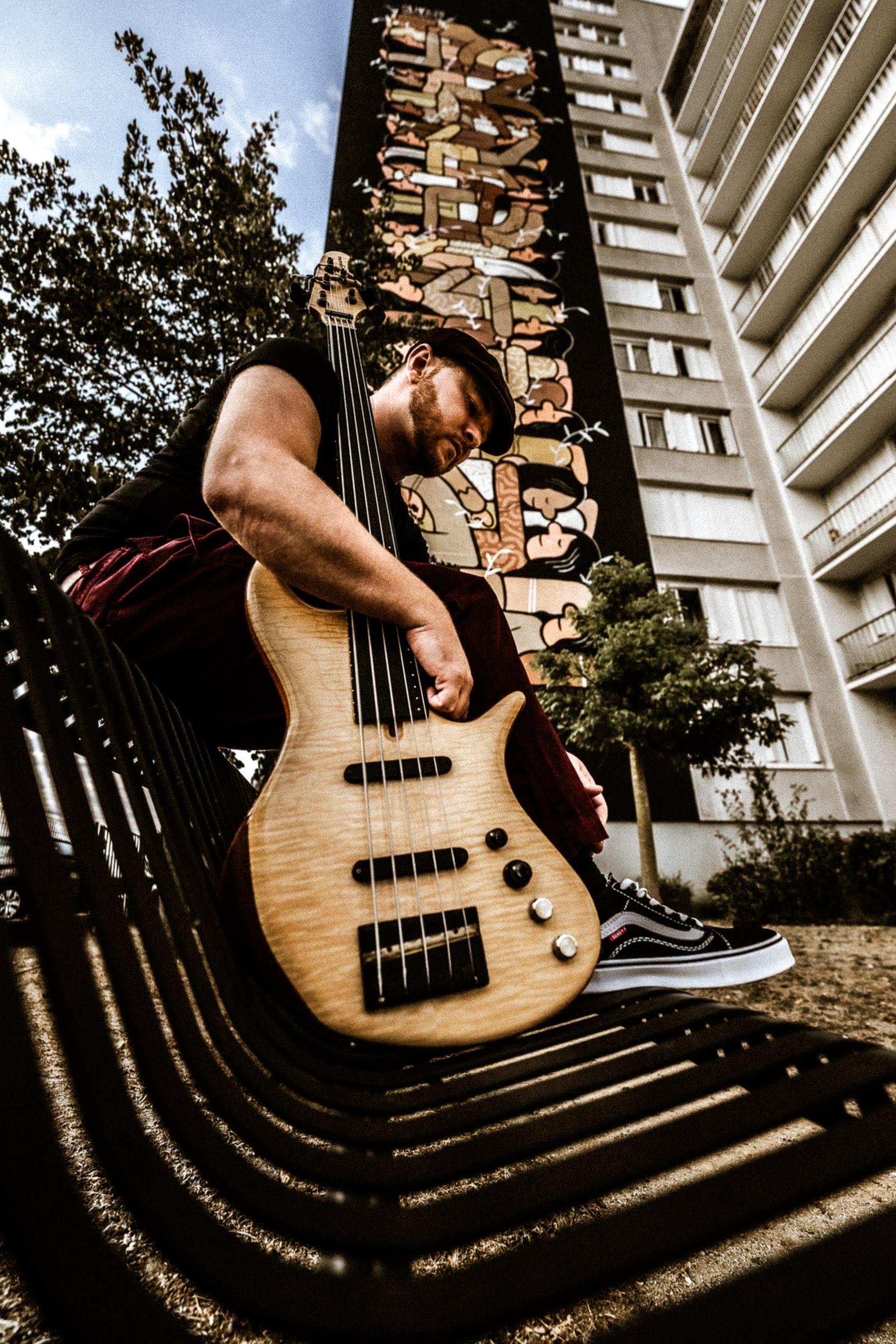 KAPTAN EMRAH & OZAN DIGGERS